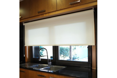 Estore de Rolo em Tecido Liso Translúcido Económico Light Estore de Rolo em Tecido Liso Translúcido Económico Light