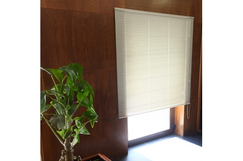 Estore Laminado 15mm Liso em Alumínio  Estore Laminado 15mm Liso em Alumínio