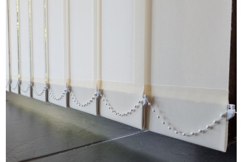 Estore Vertical 89mm em Tecido Liso Translúcido Económico Light Estore Vertical 89mm em Tecido Liso Translúcido Económico Light